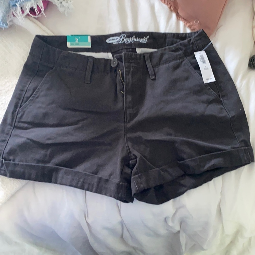 Old navy boyfriend shorts